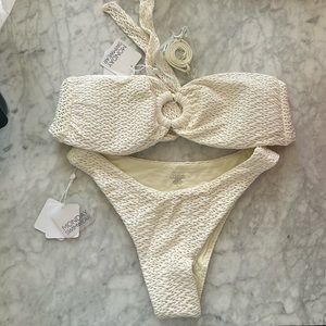 Ivory Crinkle Set